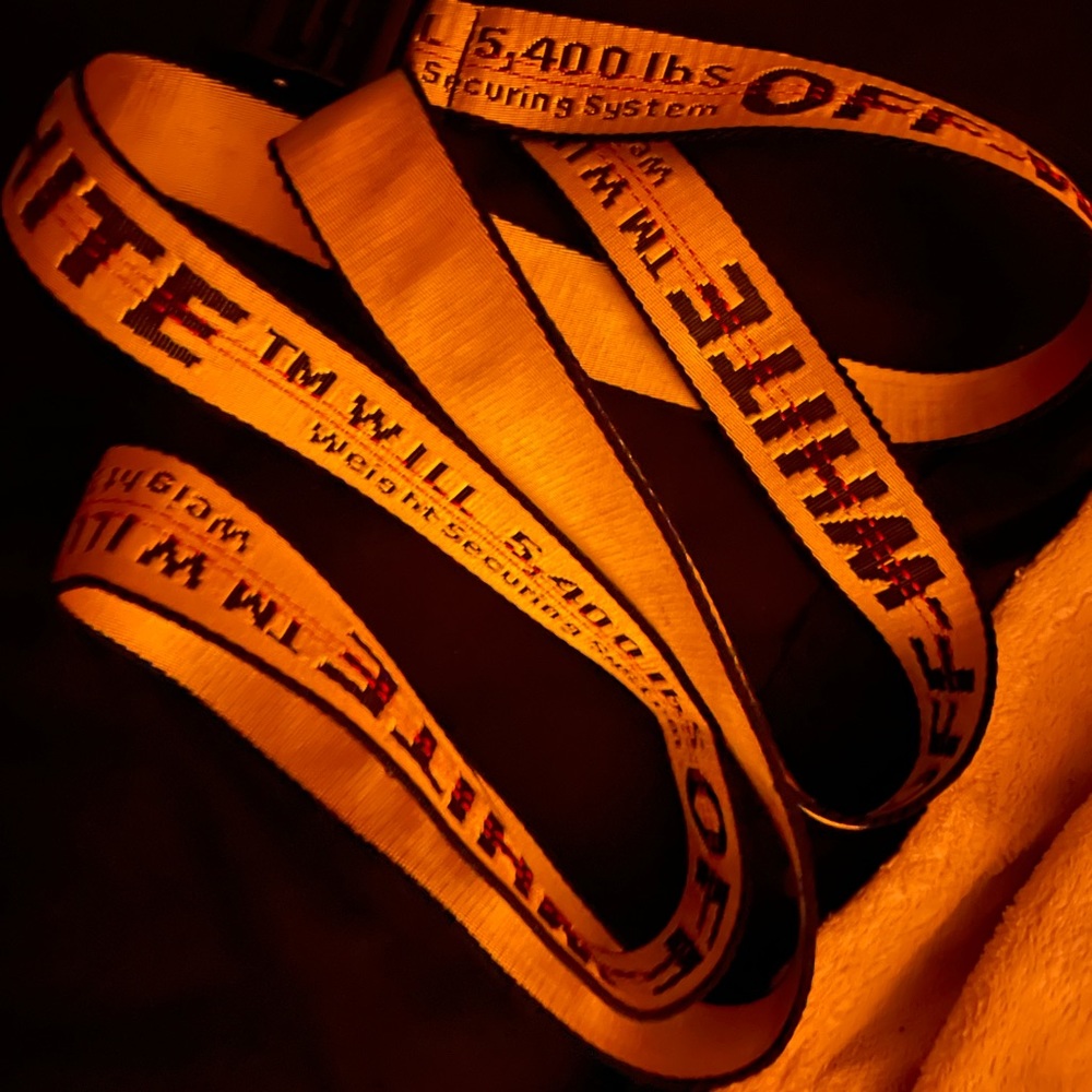 off white belt - Picture 3 of 4